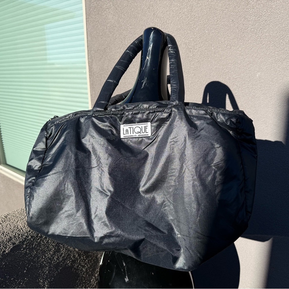 LATIQUE Black Puffy Nylon Quilted Tote Bag Travel Gym Weekender